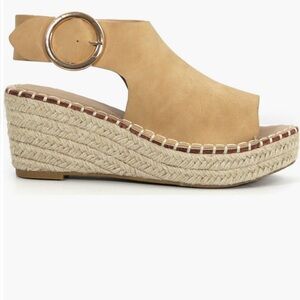 Catherine Malandrino Tan Wedge Sandals